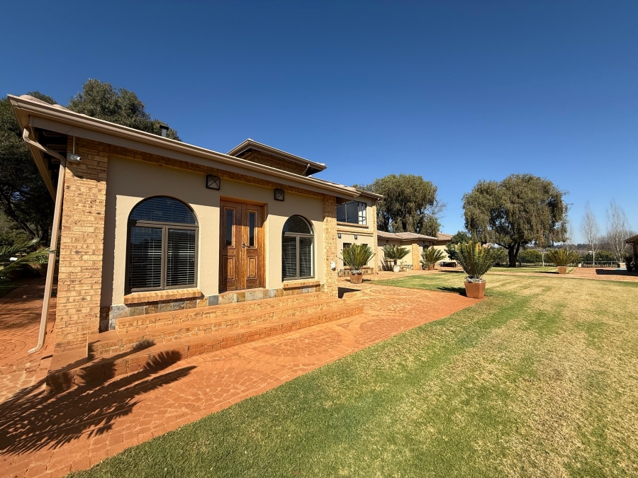 Commercial Property for Sale in Buffelsfontein A H North West
